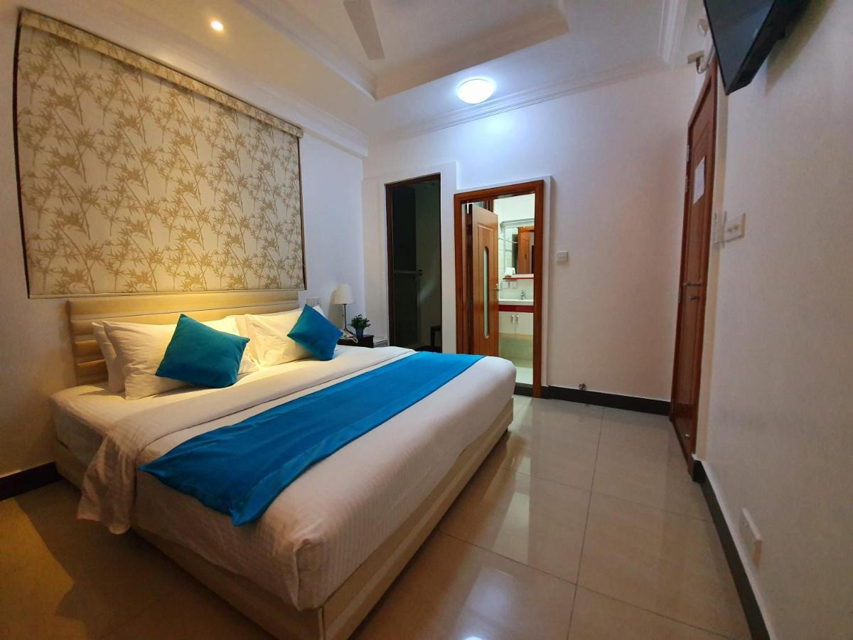 Huvan Beach Hotel At Hulhumale Zewnętrze zdjęcie