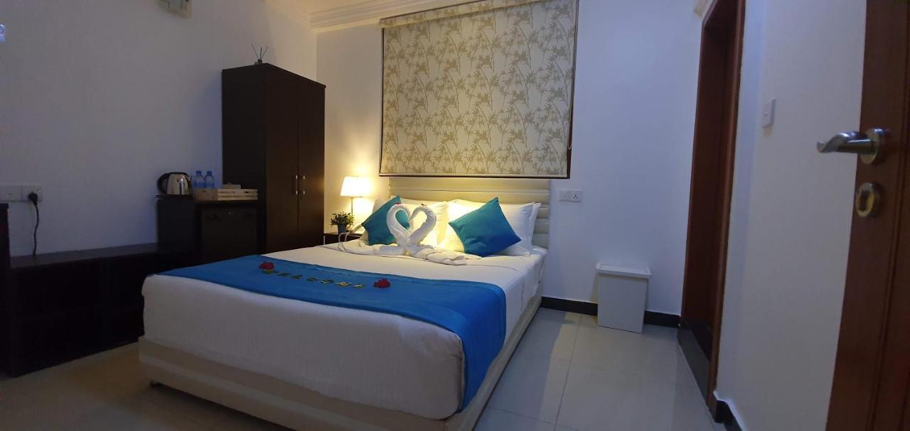 Huvan Beach Hotel At Hulhumale Zewnętrze zdjęcie