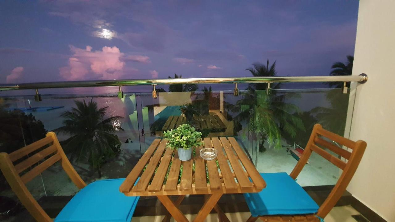 Huvan Beach Hotel At Hulhumale Zewnętrze zdjęcie