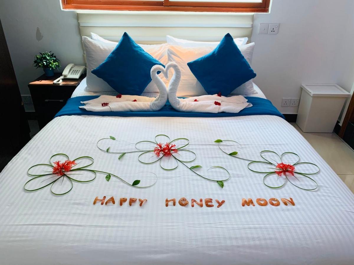 Huvan Beach Hotel At Hulhumale Zewnętrze zdjęcie